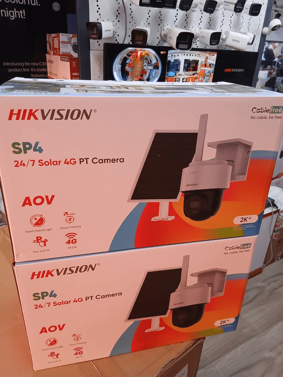 Hikvision DS-2CFSP4/4G 4MP Solar 4G PT Camera